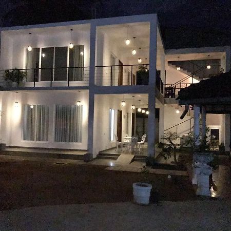 Shimada Villa Bentota Ngoại thất bức ảnh